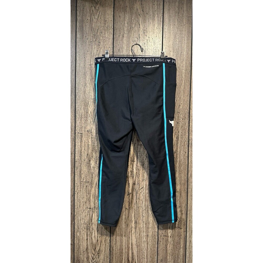 Under Armour Project Rock HeatGear®
Women's Ankle Leggings - Picture 3 of 4